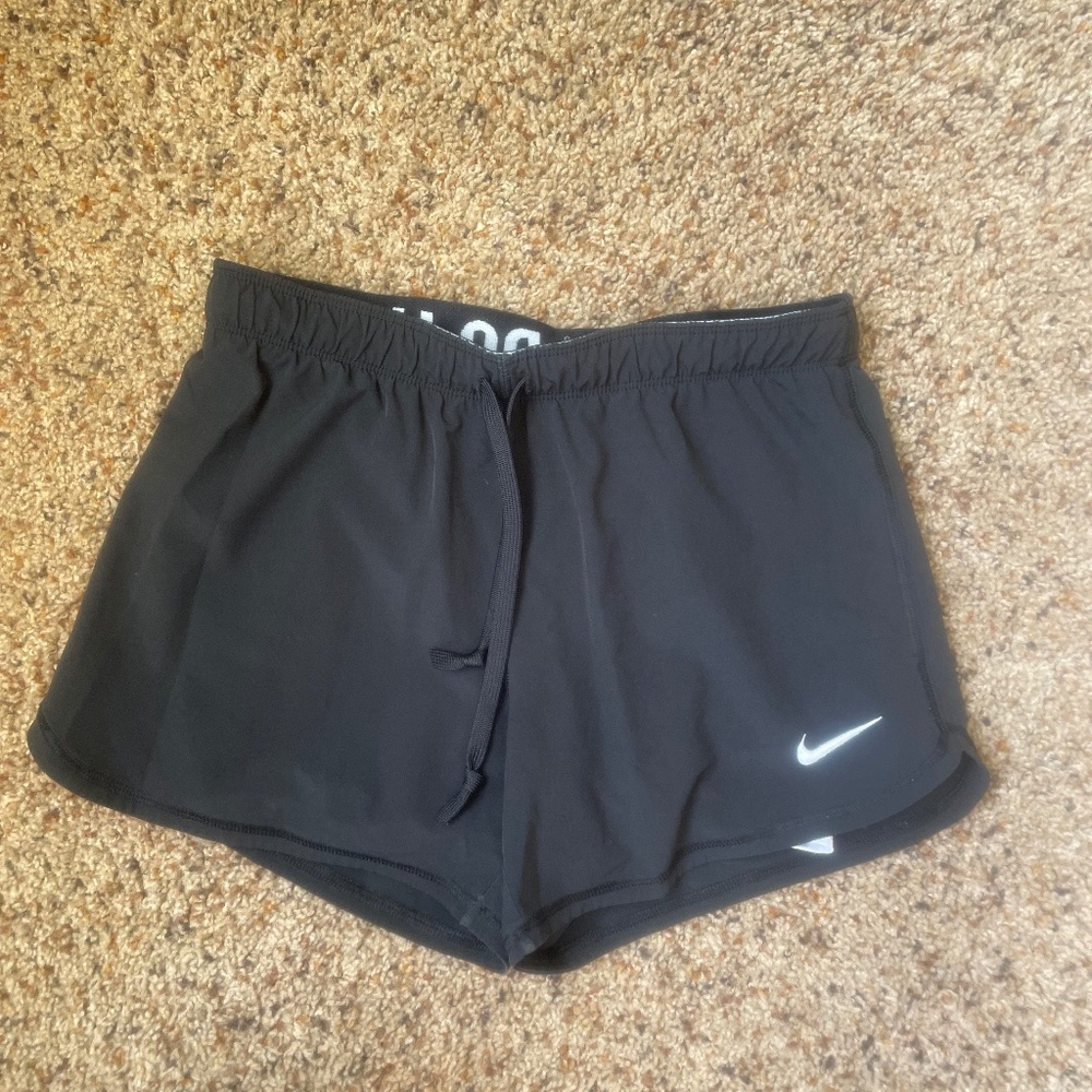 Nike Athletic Shorts Size Small